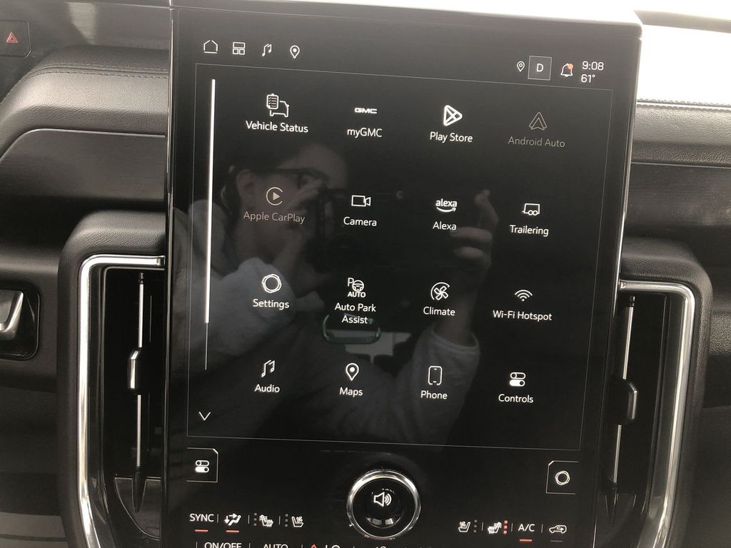 2025 GMC Yukon XL