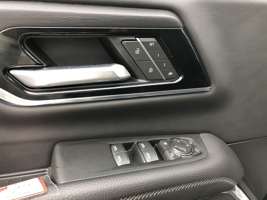 2025 GMC Yukon XL
