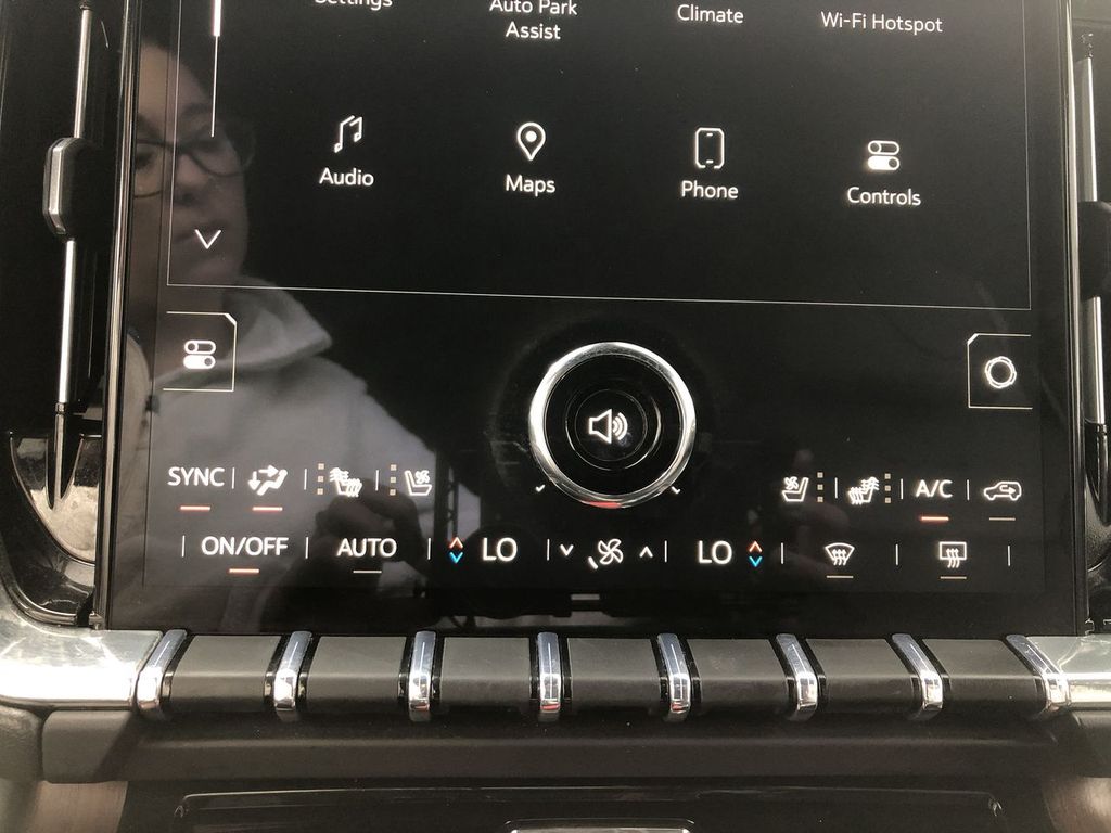 2025 GMC Yukon XL