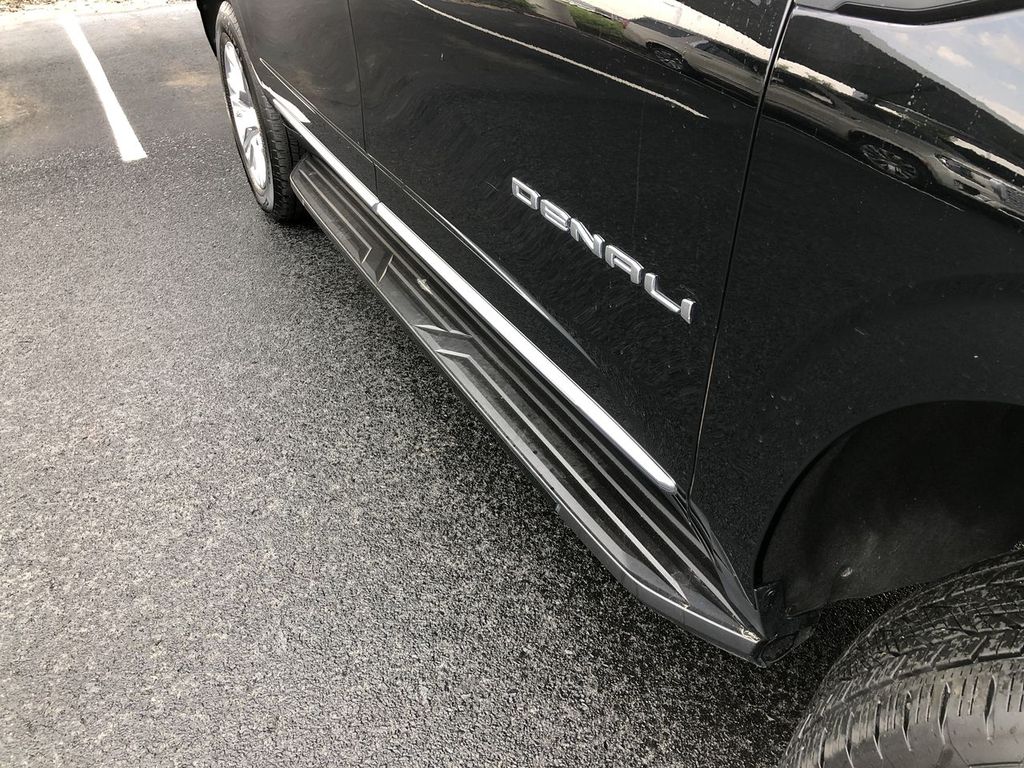 2025 GMC Yukon XL