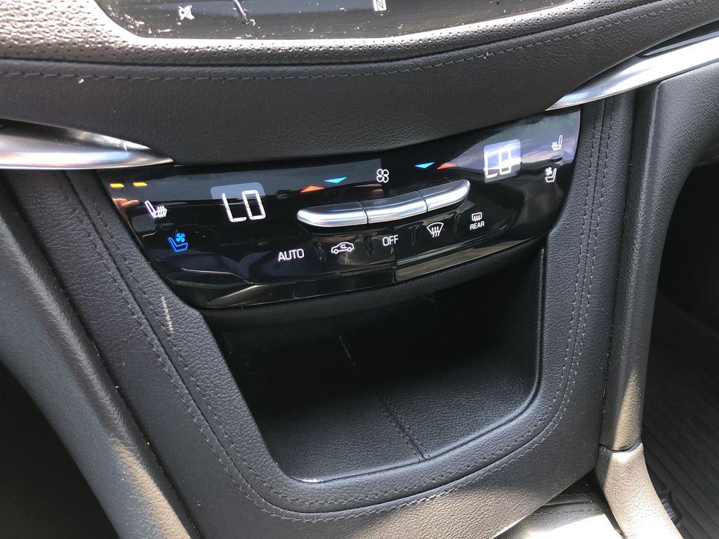 2020 Cadillac XT5