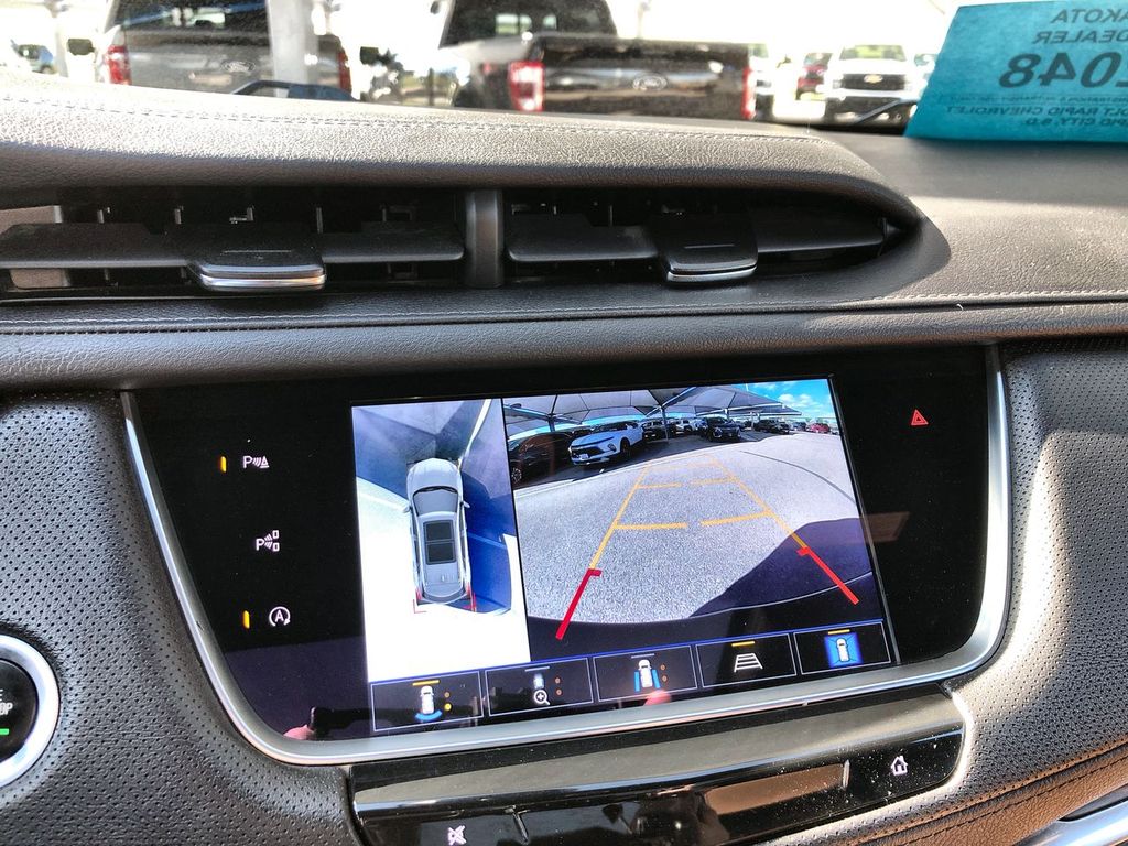 2022 Cadillac XT5