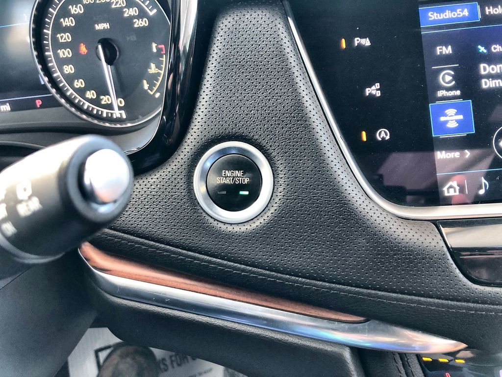 2022 Cadillac XT5