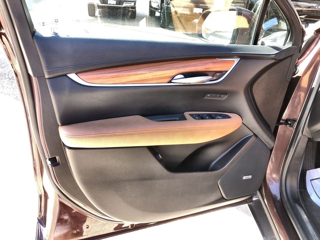 2022 Cadillac XT5