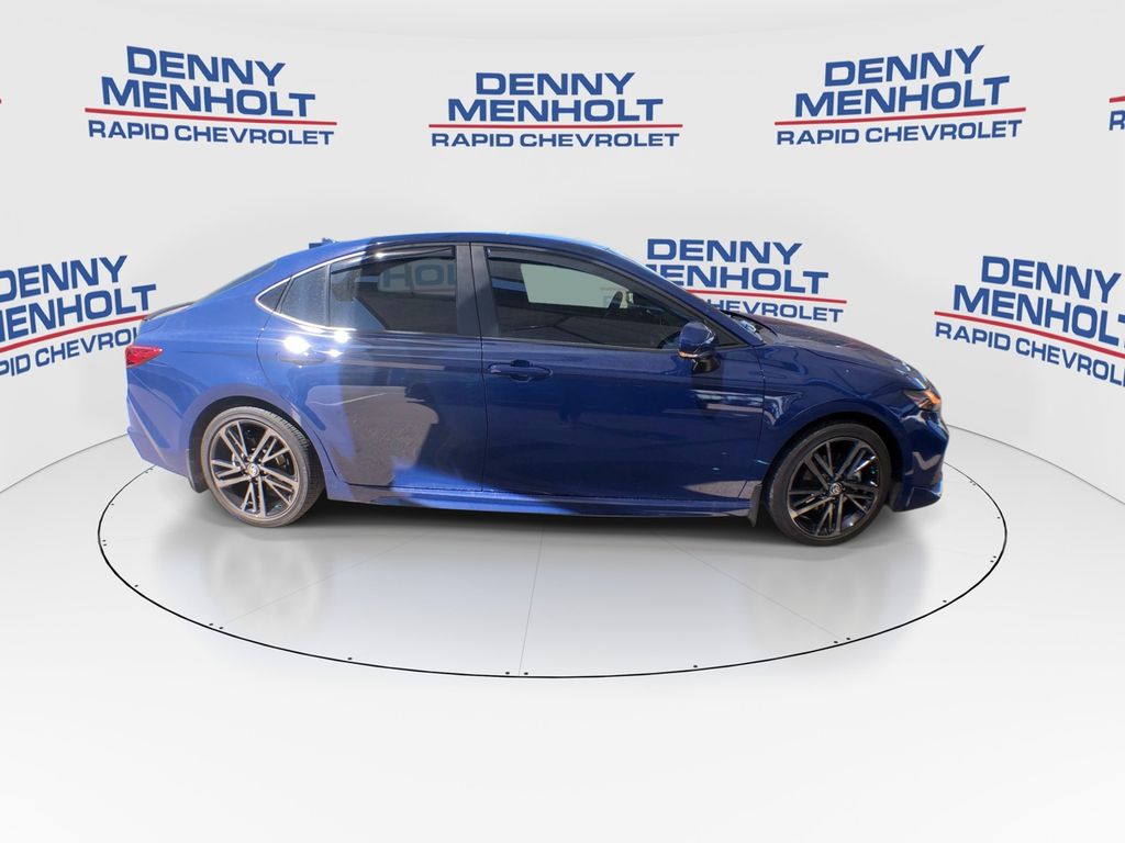 2025 Toyota Camry Hybrid