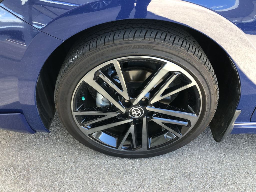 2025 Toyota Camry Hybrid