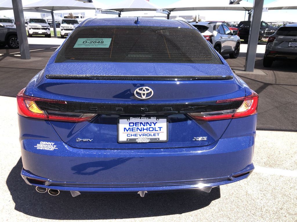 2025 Toyota Camry Hybrid