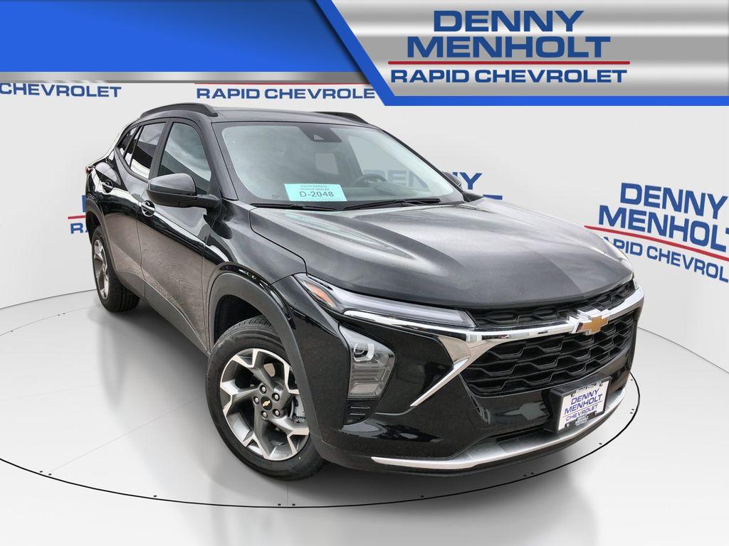 Used 2025 Chevrolet Trax LT SUVs