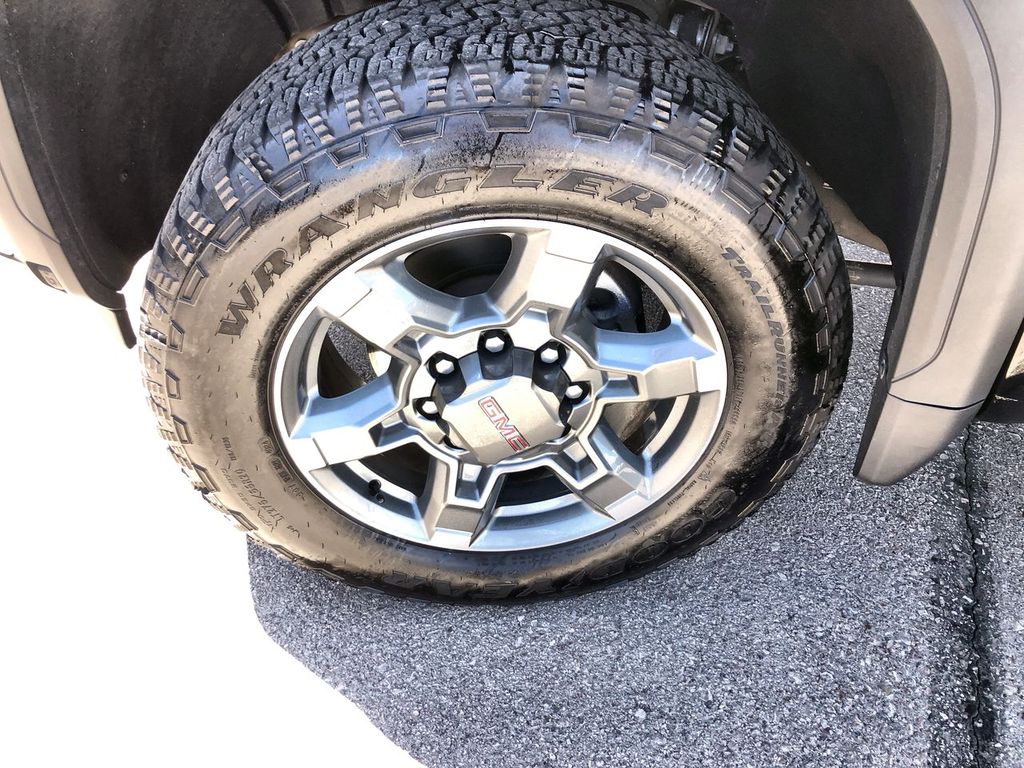 2025 GMC Sierra 2500