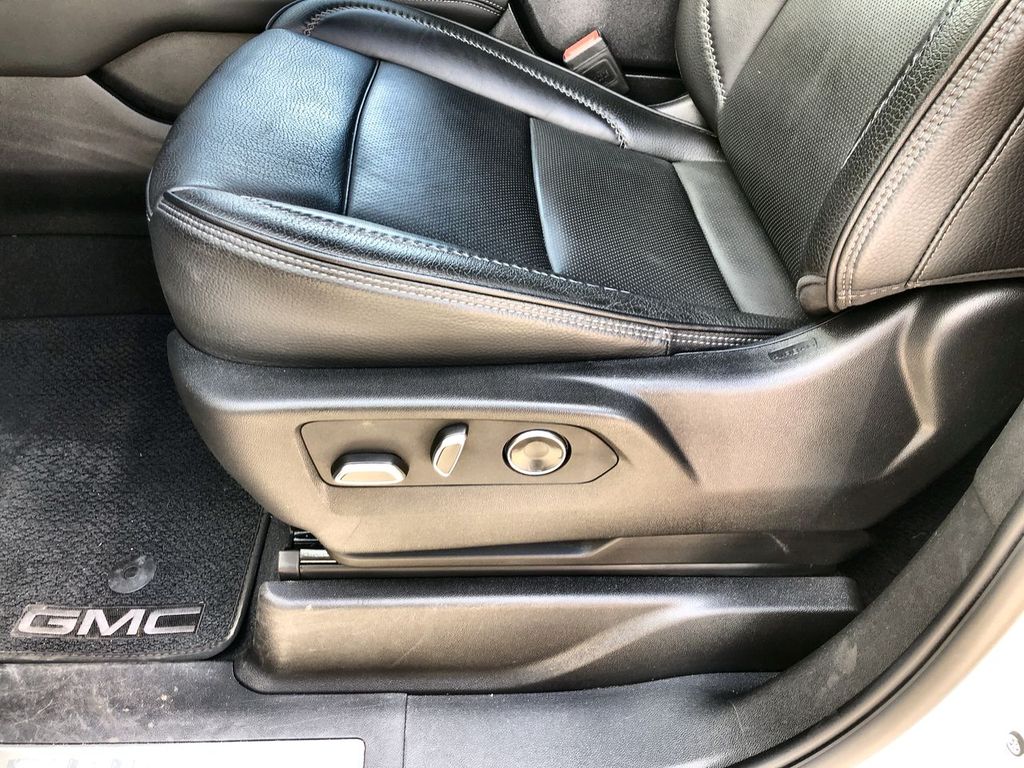 2025 GMC Yukon