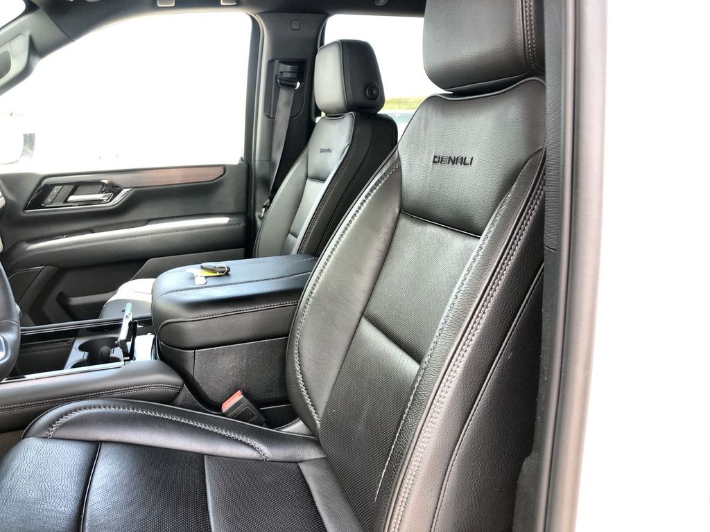 2025 GMC Yukon