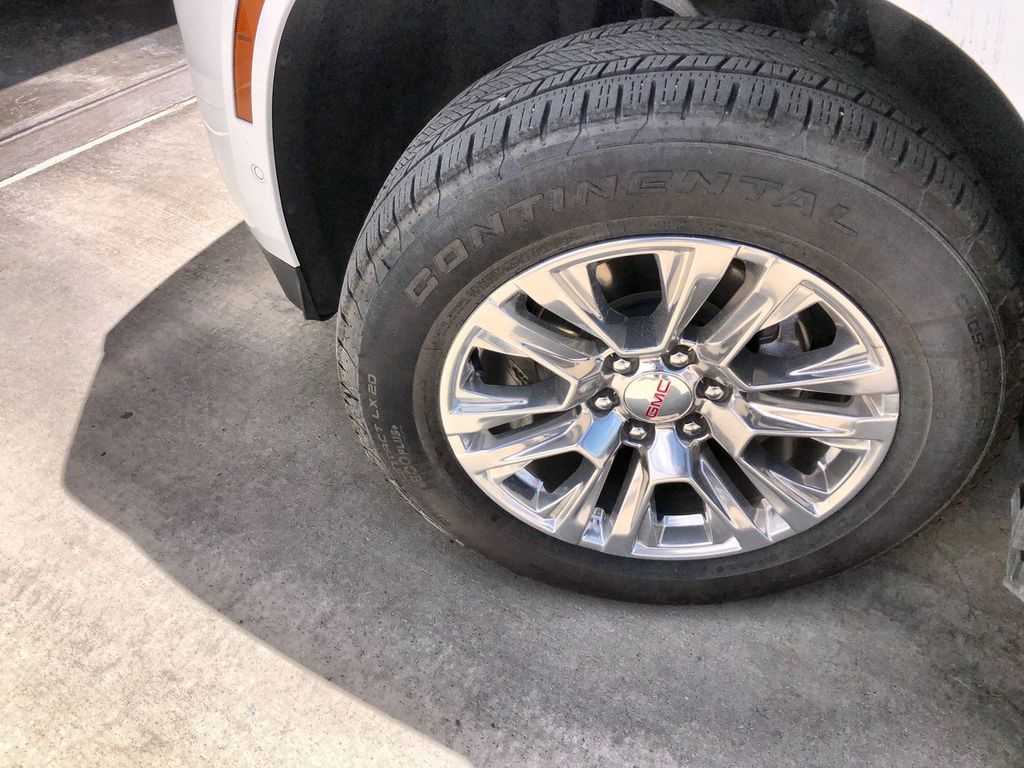 2025 GMC Yukon