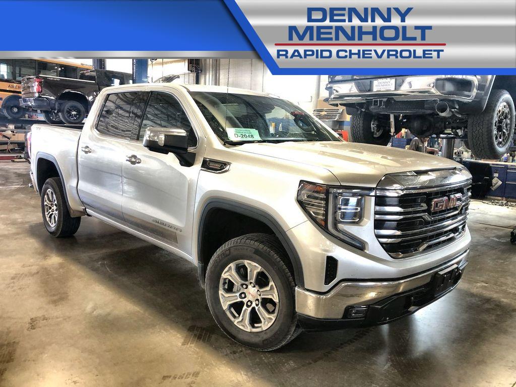 Used 2022 GMC Sierra 1500 SLT Trucks