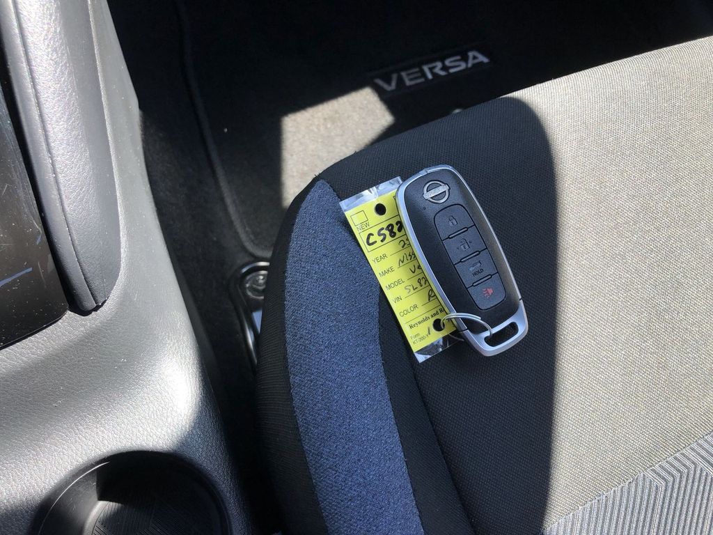 2025 Nissan Versa