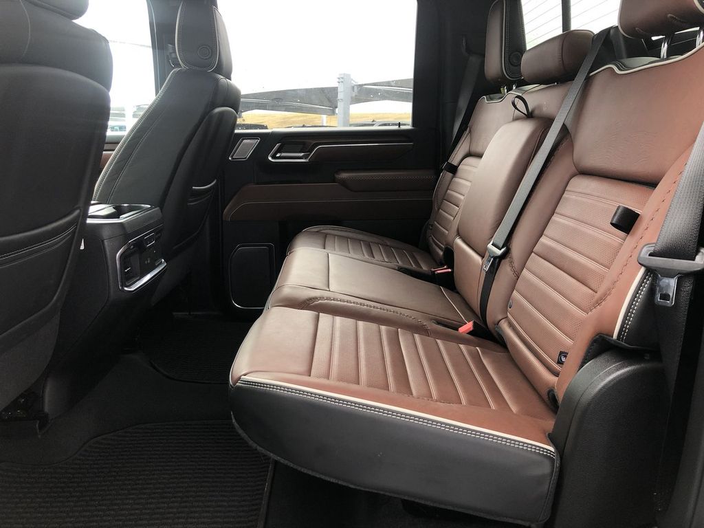 2025 GMC Sierra 3500