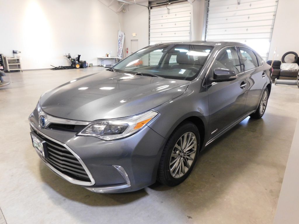 2018 Toyota Avalon Hybrid