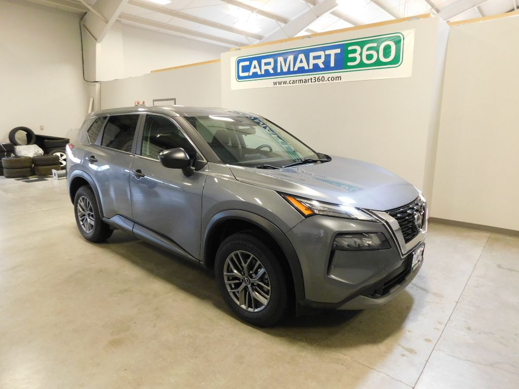 Used 2023 Nissan Rogue S SUV