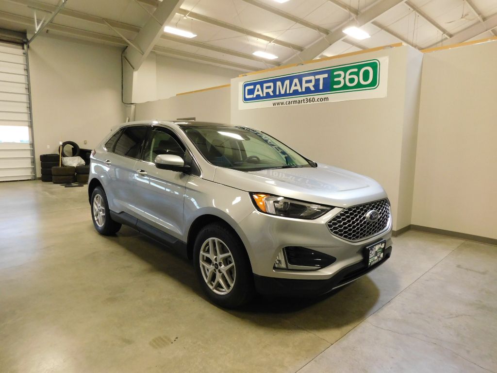 Used 2024 Ford Edge SEL SUV