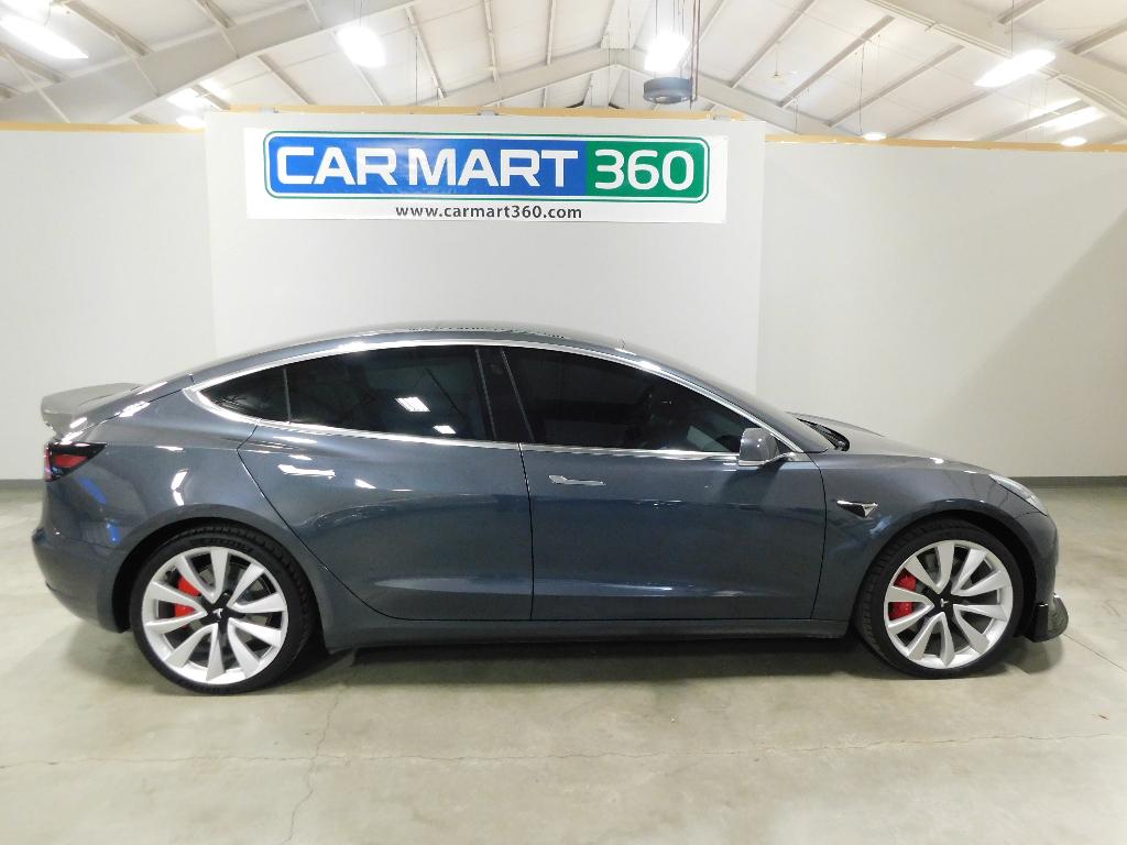 Used 2019 Tesla Model 3 Performance Car
