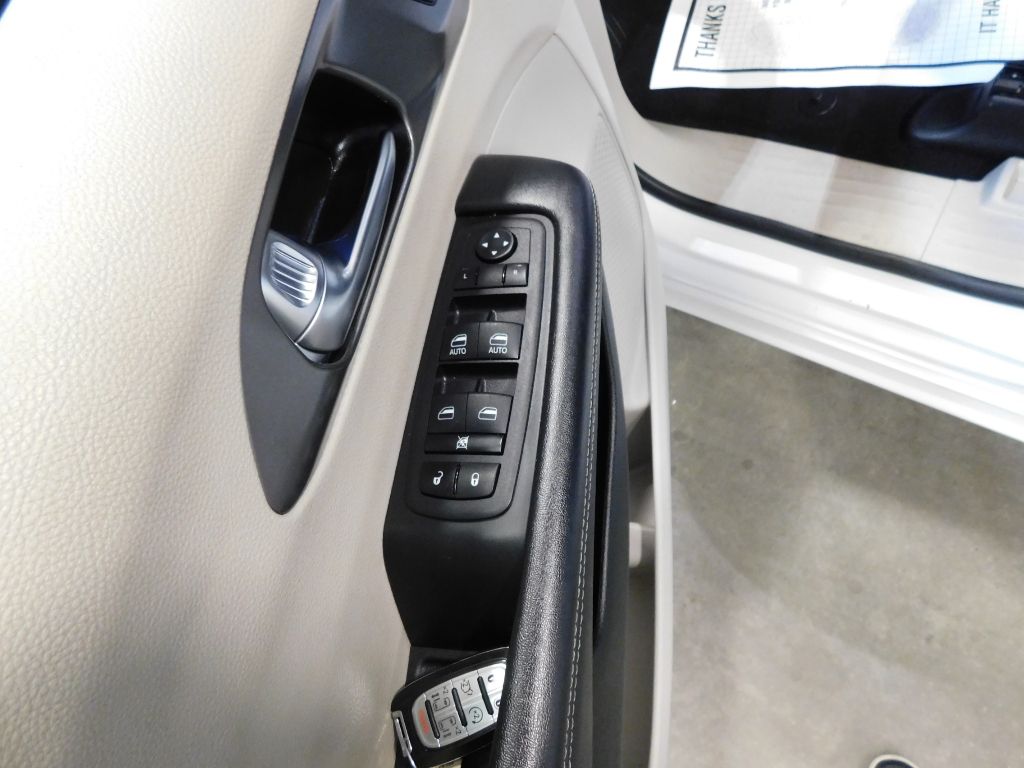 2023 Chrysler Pacifica