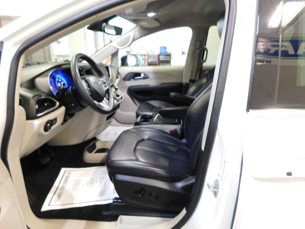 2023 Chrysler Pacifica