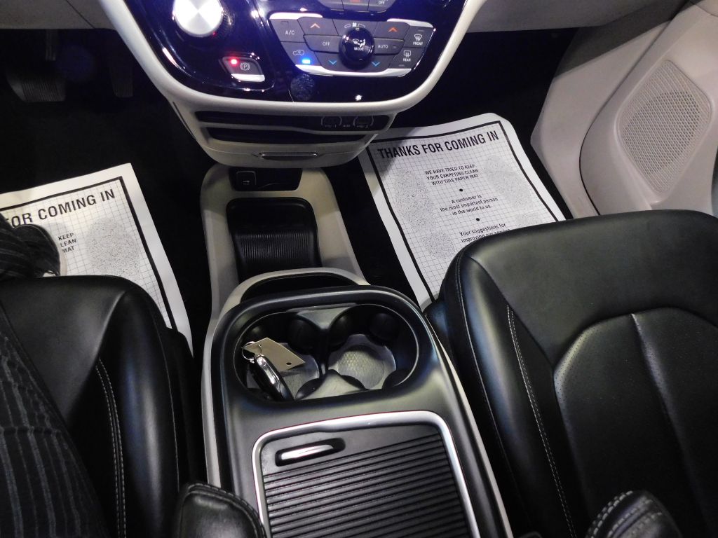 2023 Chrysler Pacifica