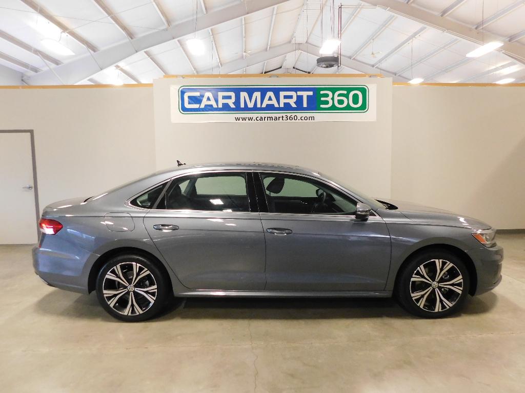 Used 2022 Volkswagen Passat 2.0T SE Car
