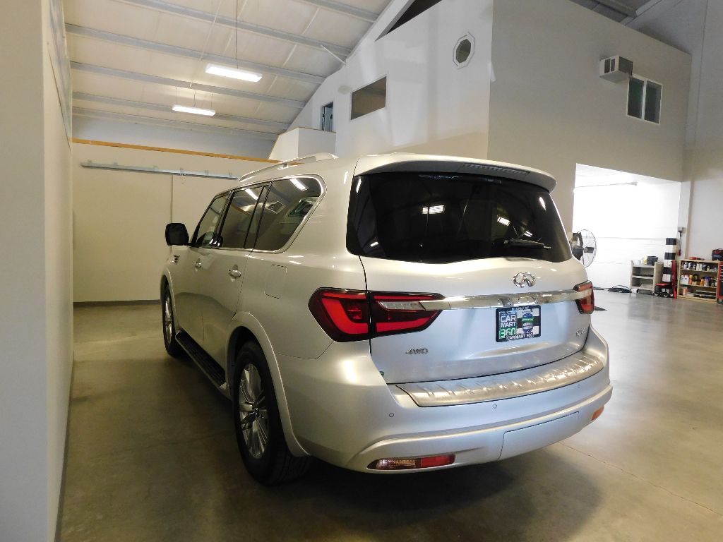 2021 INFINITI QX80