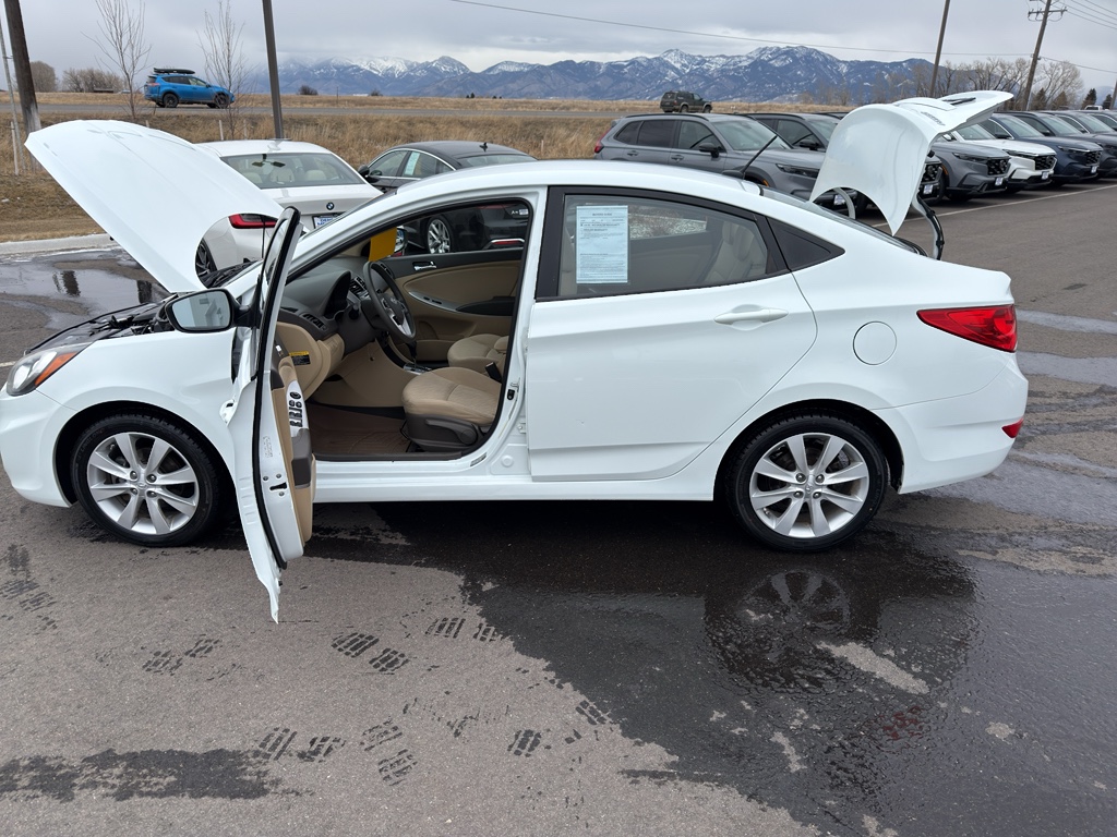 2012 Hyundai Accent