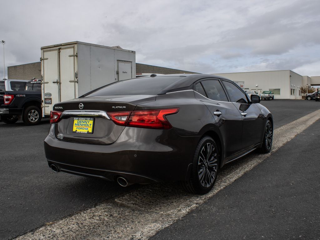 2016 Nissan Maxima