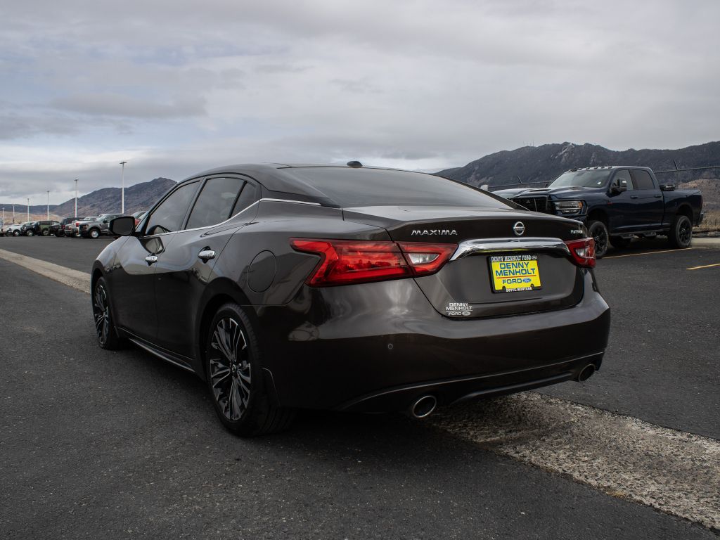 2016 Nissan Maxima