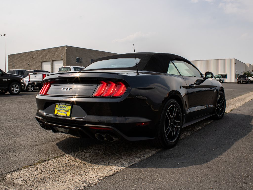 2020 Ford Mustang