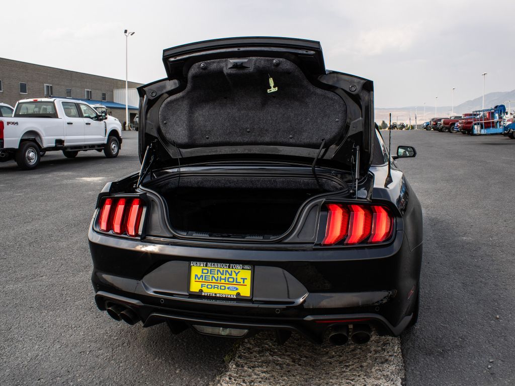 2020 Ford Mustang