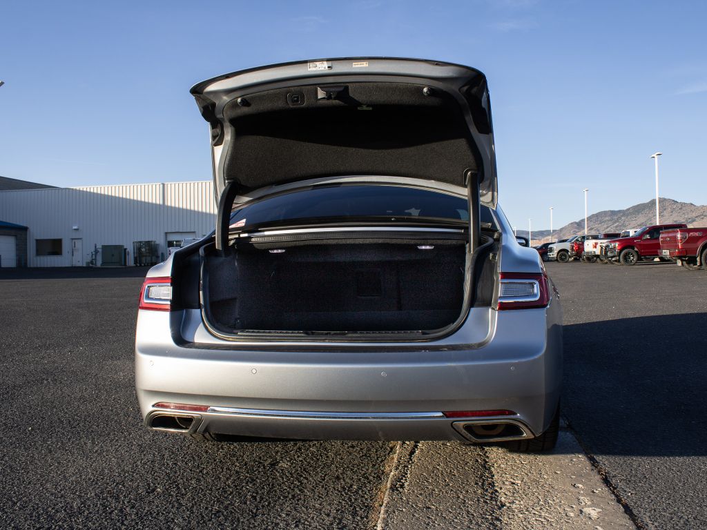 2020 Lincoln Continental