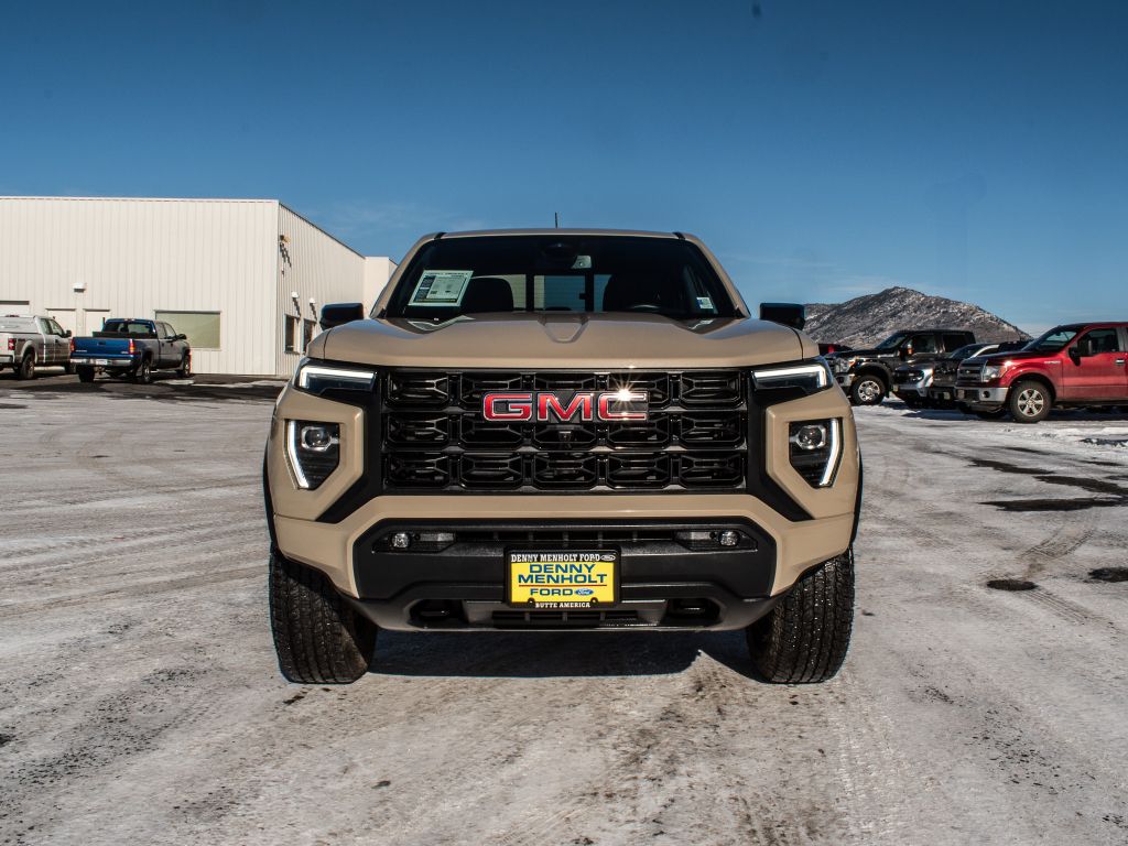 2023 GMC Canyon