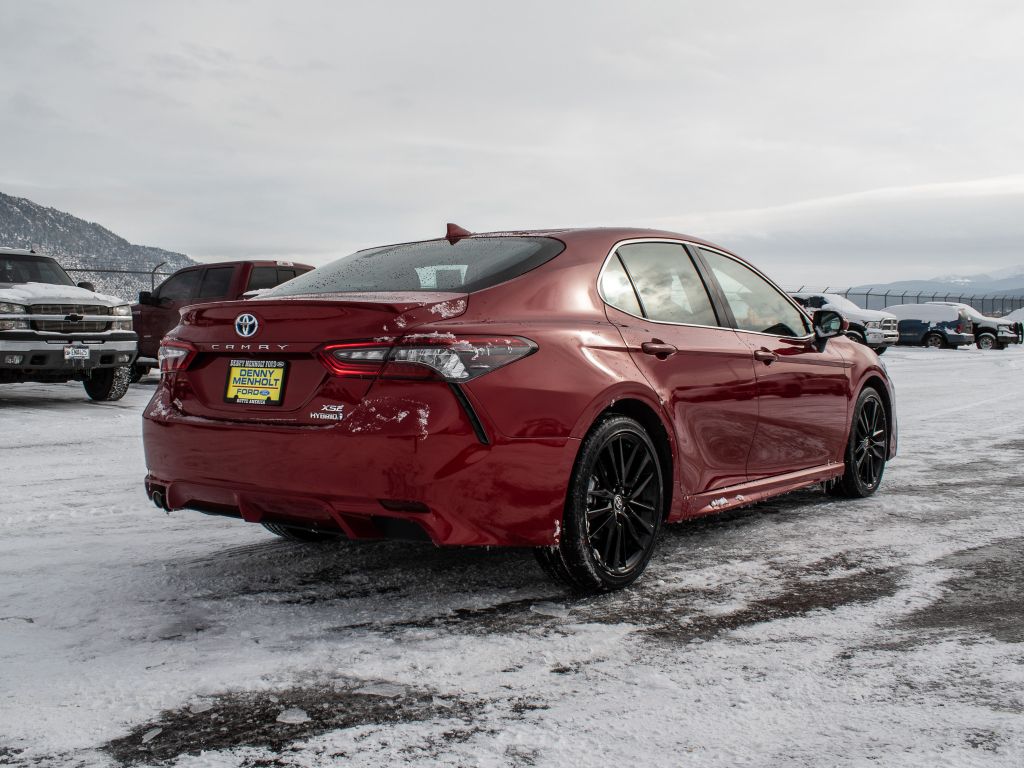 2024 Toyota Camry Hybrid