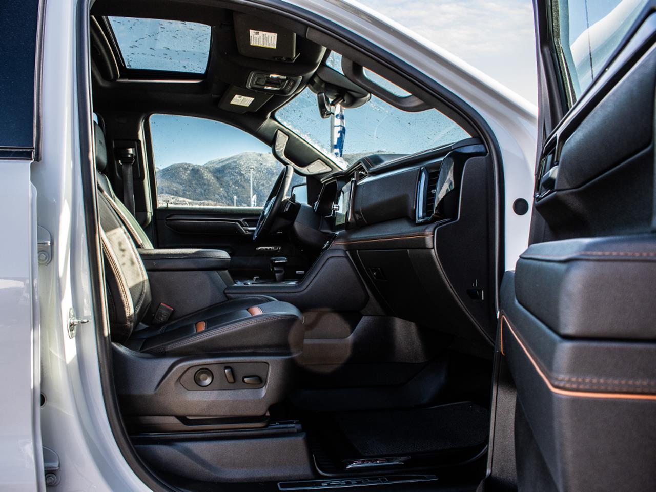 2025 GMC Sierra 1500