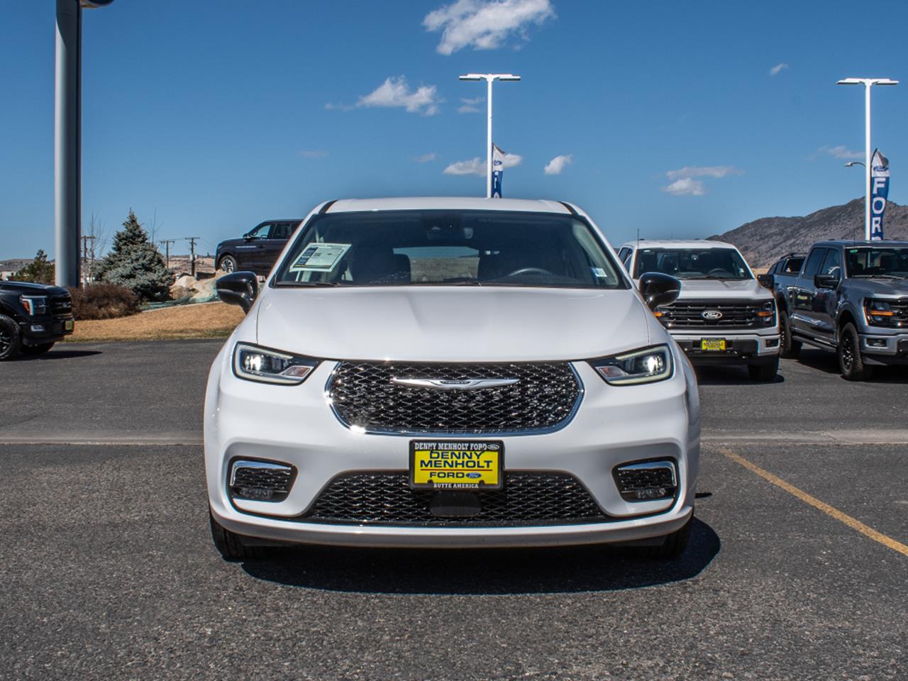 2024 Chrysler Pacifica