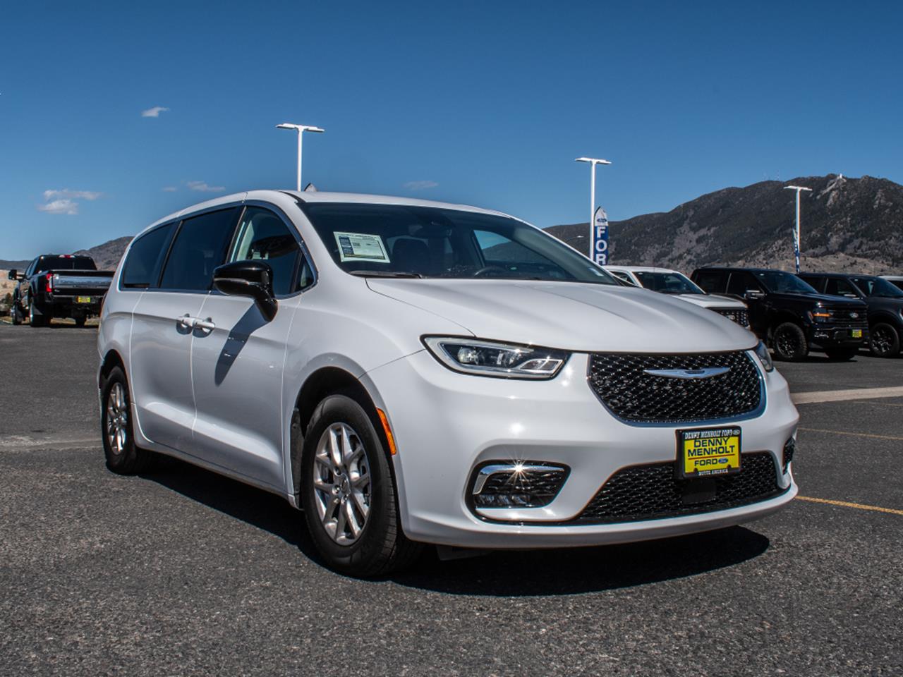 2024 Chrysler Pacifica