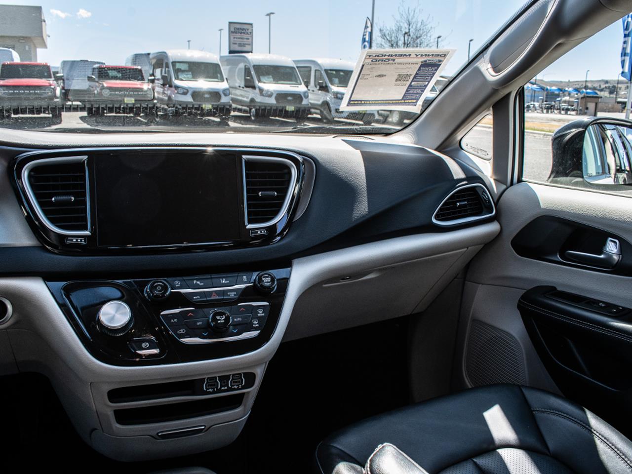 2024 Chrysler Pacifica