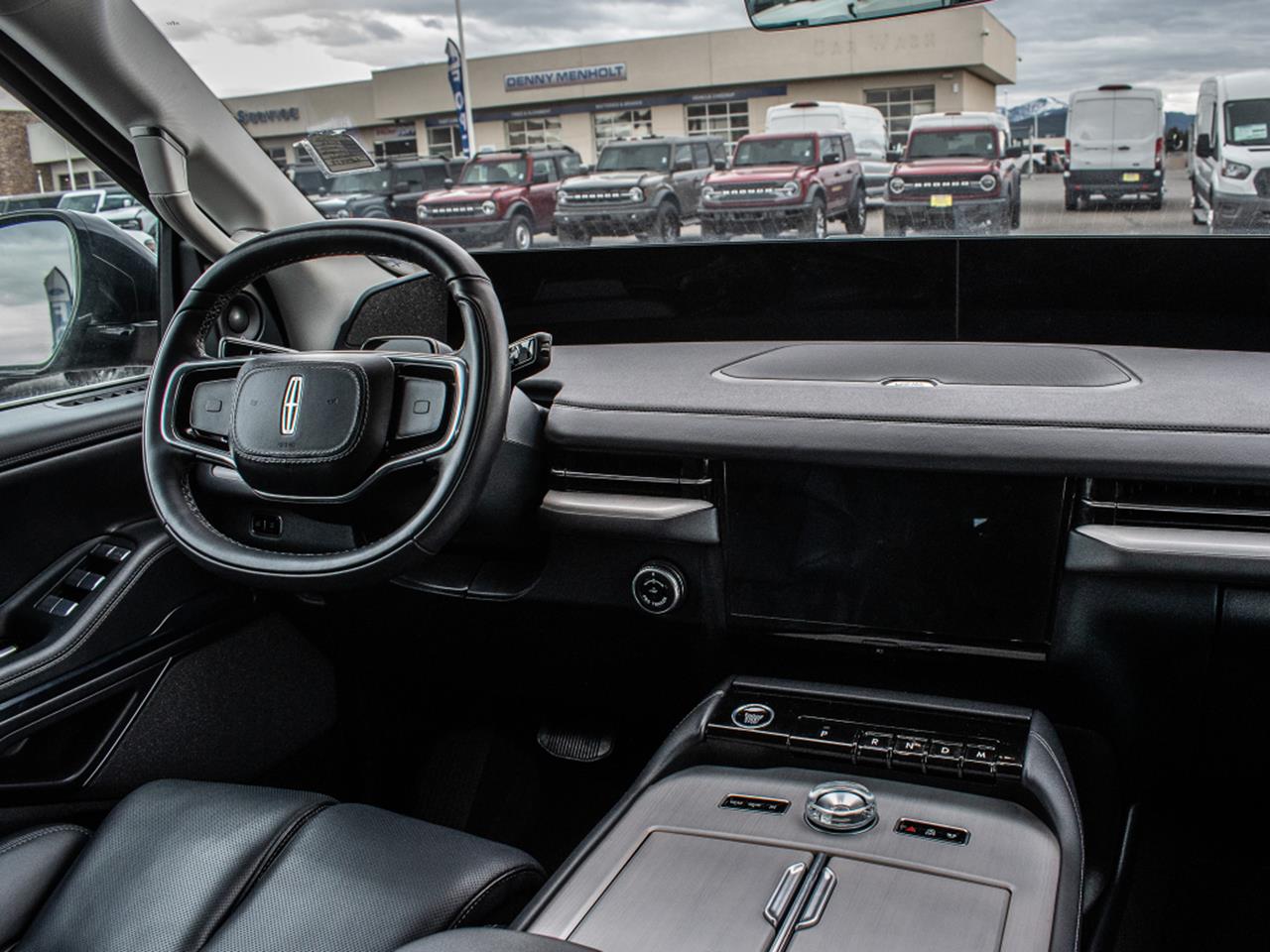 2025 Lincoln Navigator L