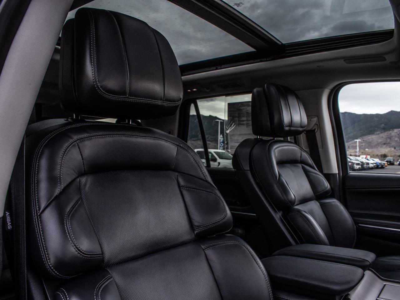 2025 Lincoln Navigator L