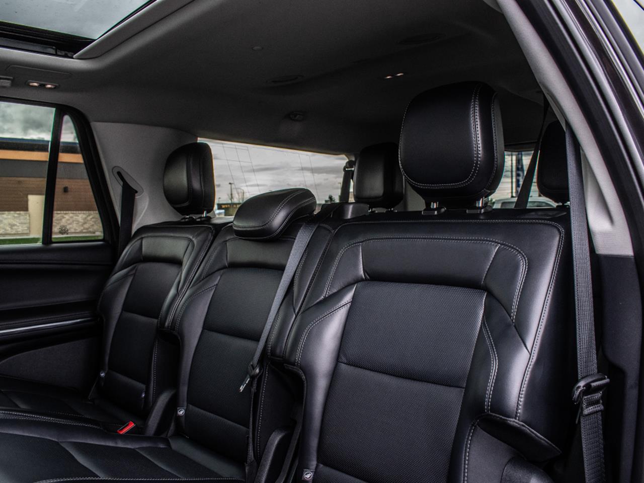 2025 Lincoln Navigator L