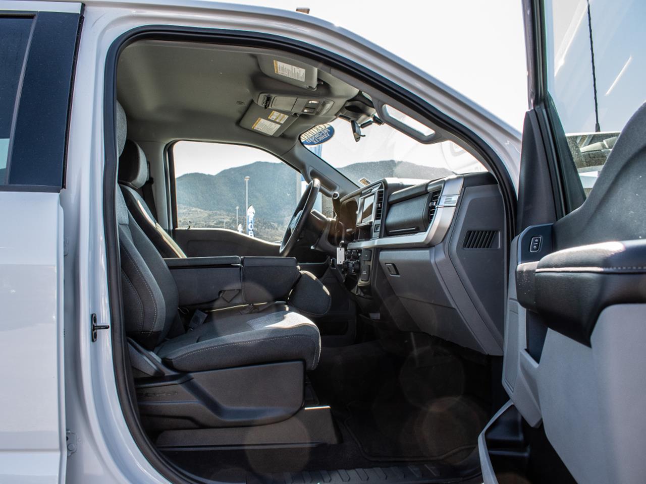 2025 Ford F-350