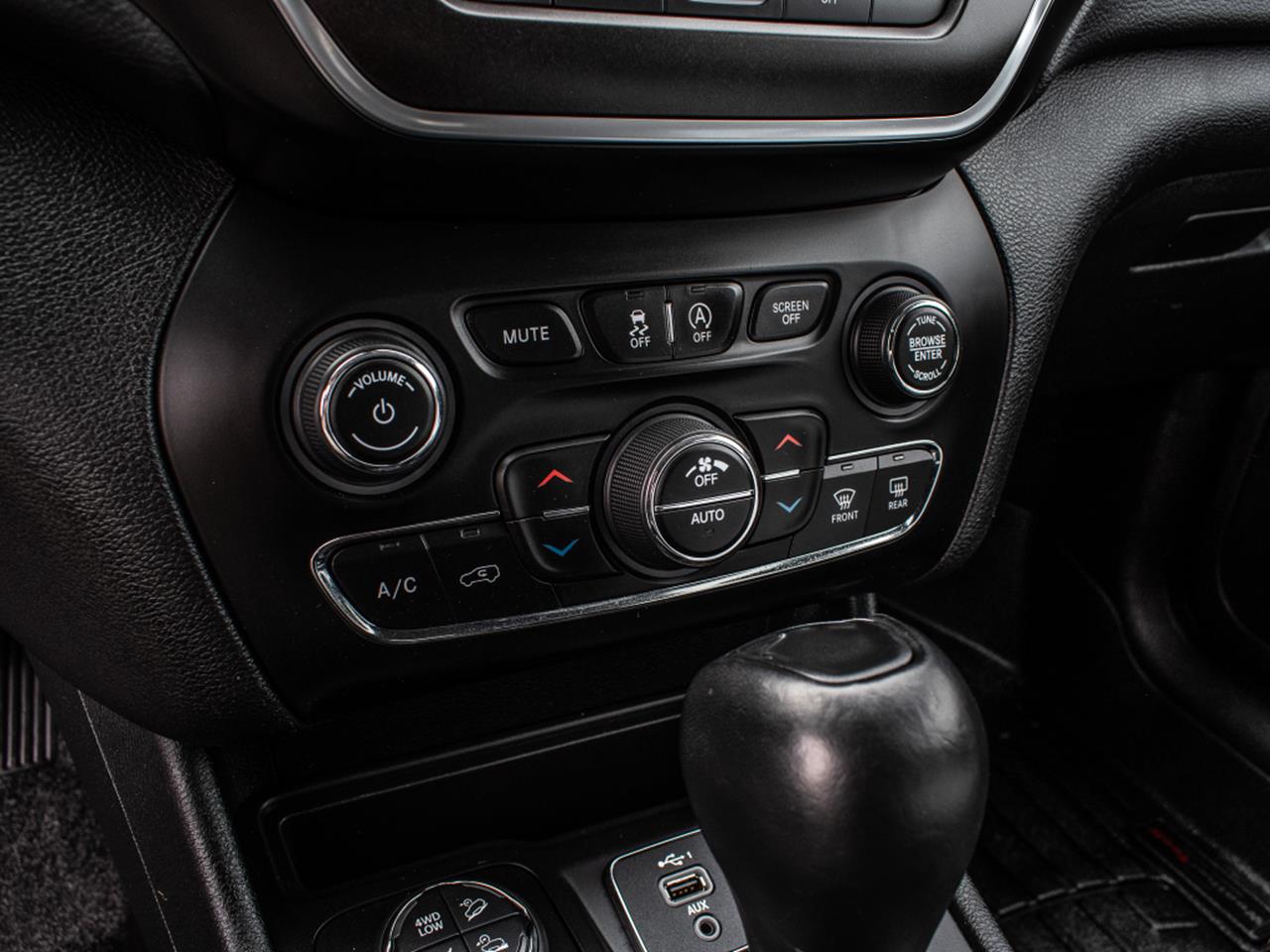 2021 Jeep Cherokee