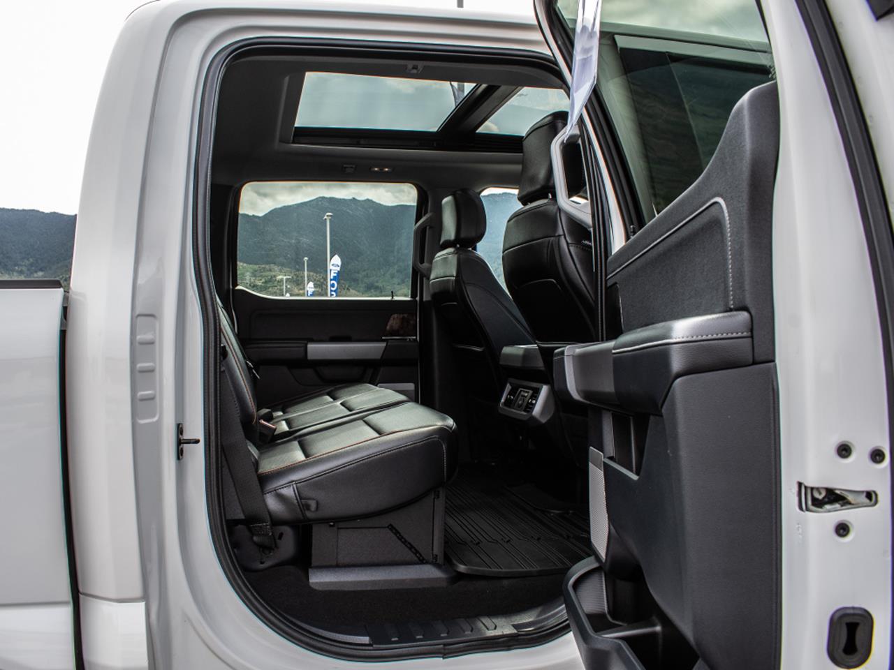 2025 Ford F-350