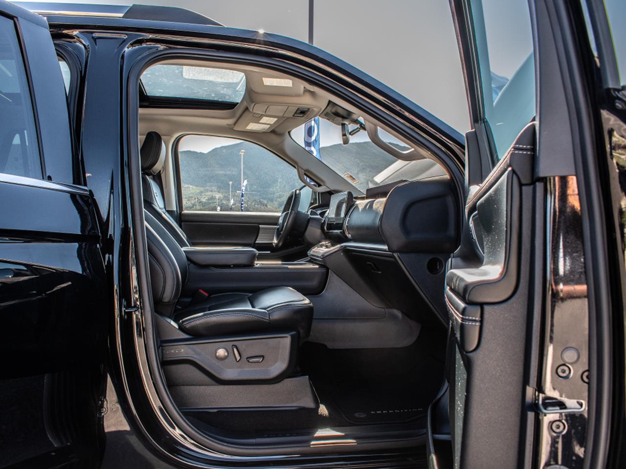 2025 Ford Expedition MAX