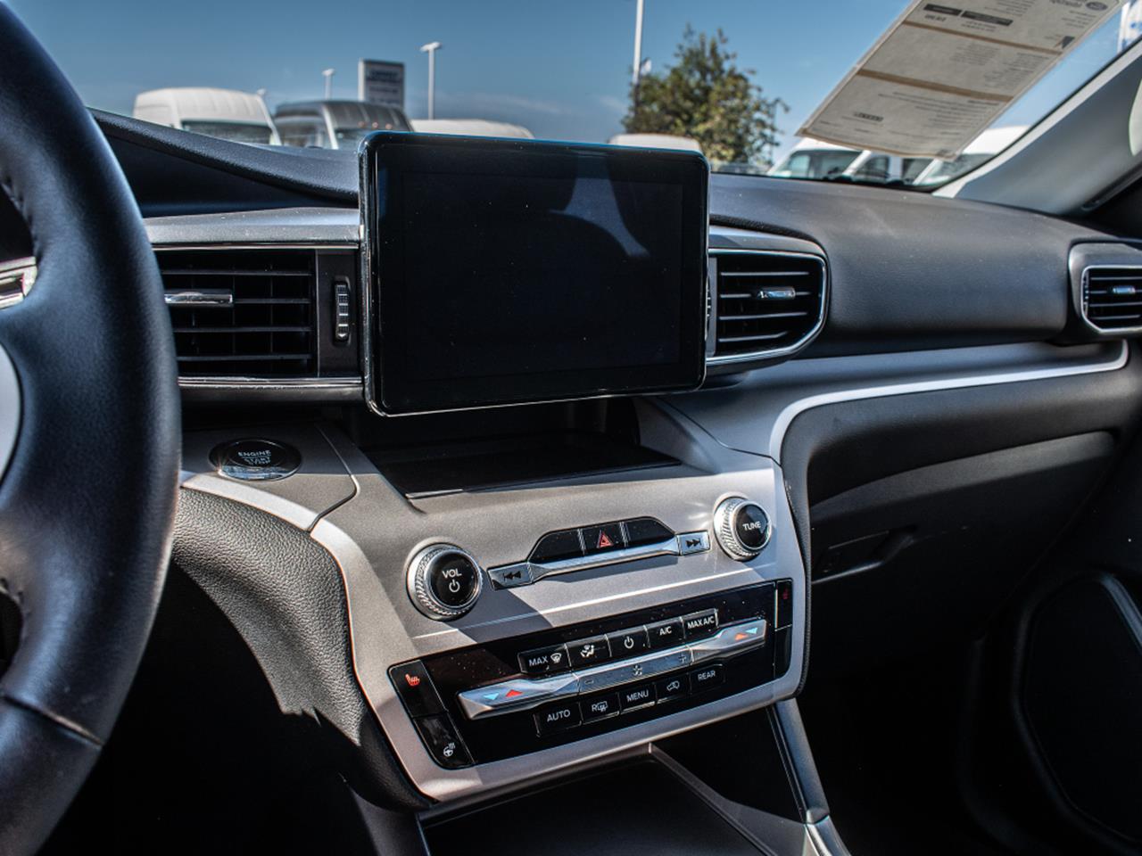 2024 Ford Explorer