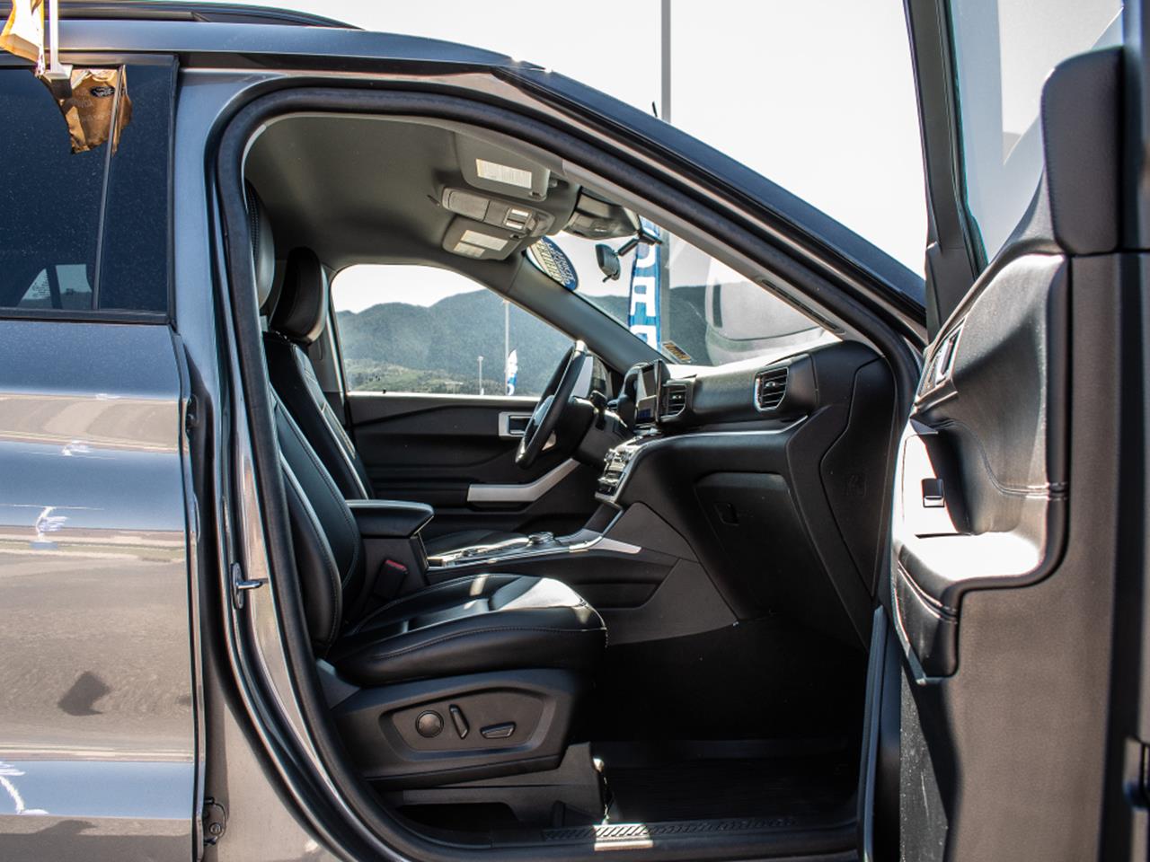 2024 Ford Explorer