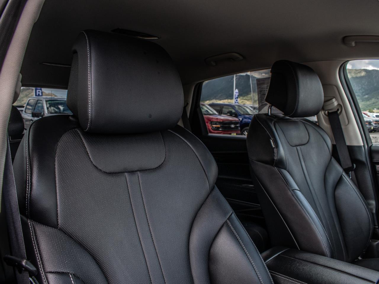 2025 Genesis GV80